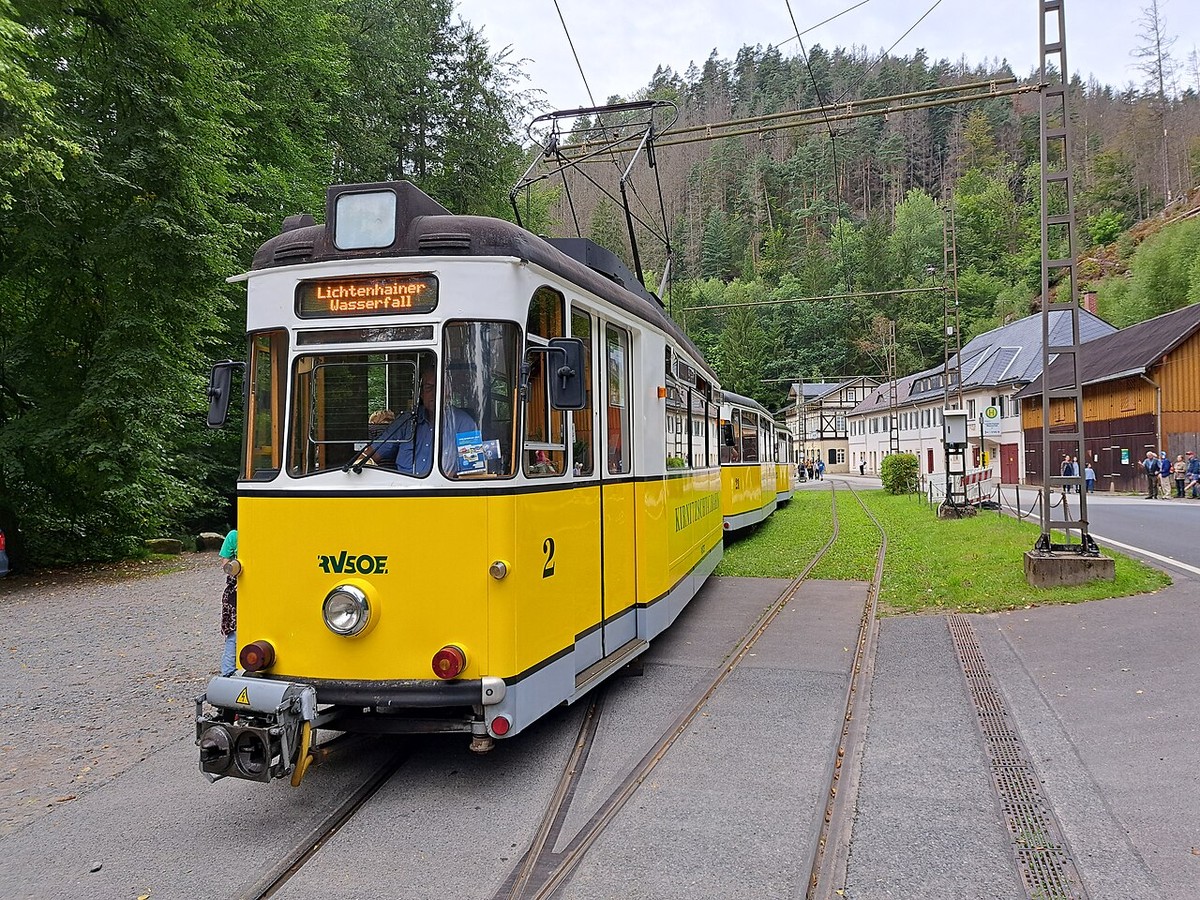 Hundert Jahre und immer noch unterwegs